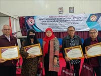 Program Kelas Shift Universitas Mitra Bangsa Nomor Beragam Foto 3